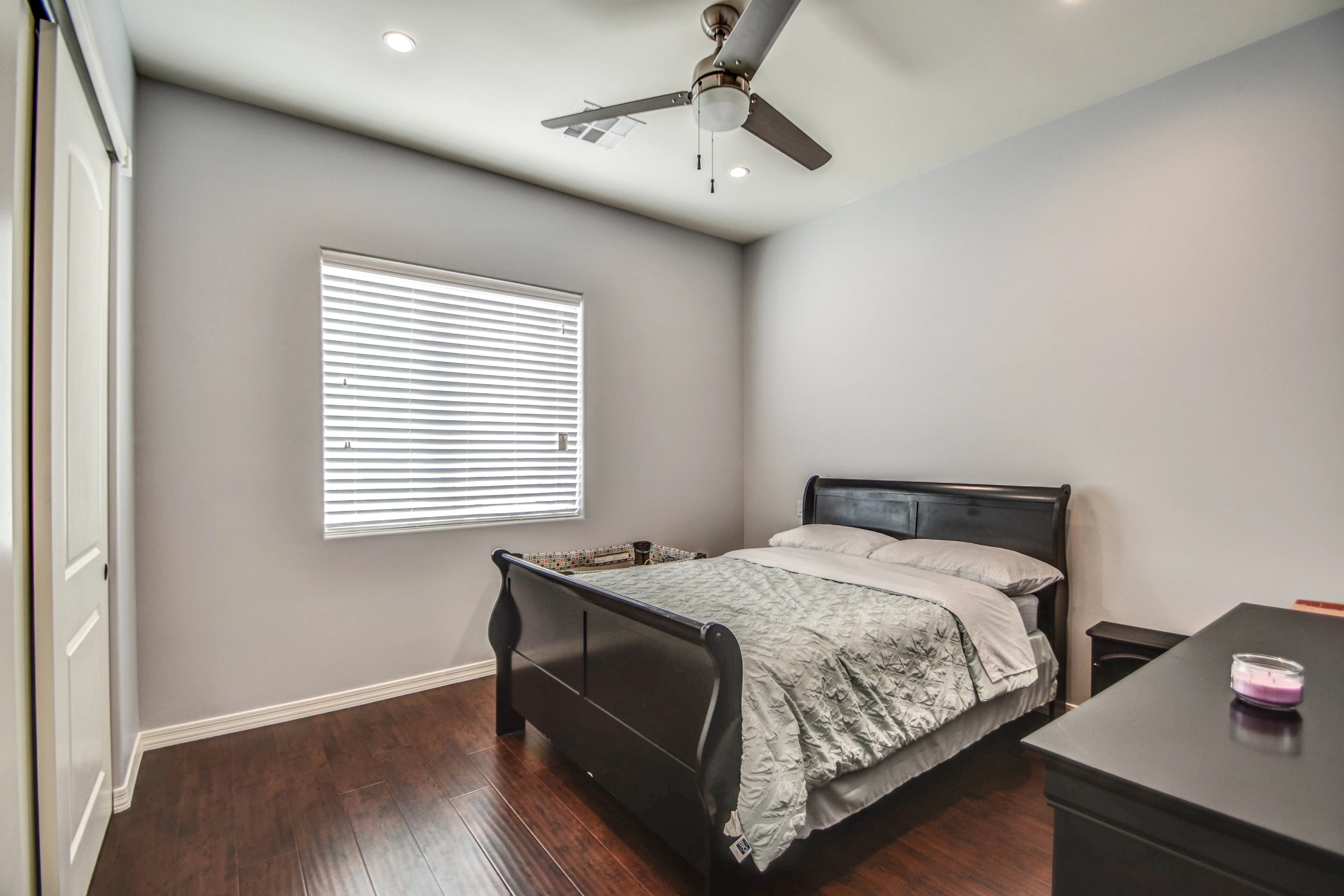 BED 2, 1.jpg