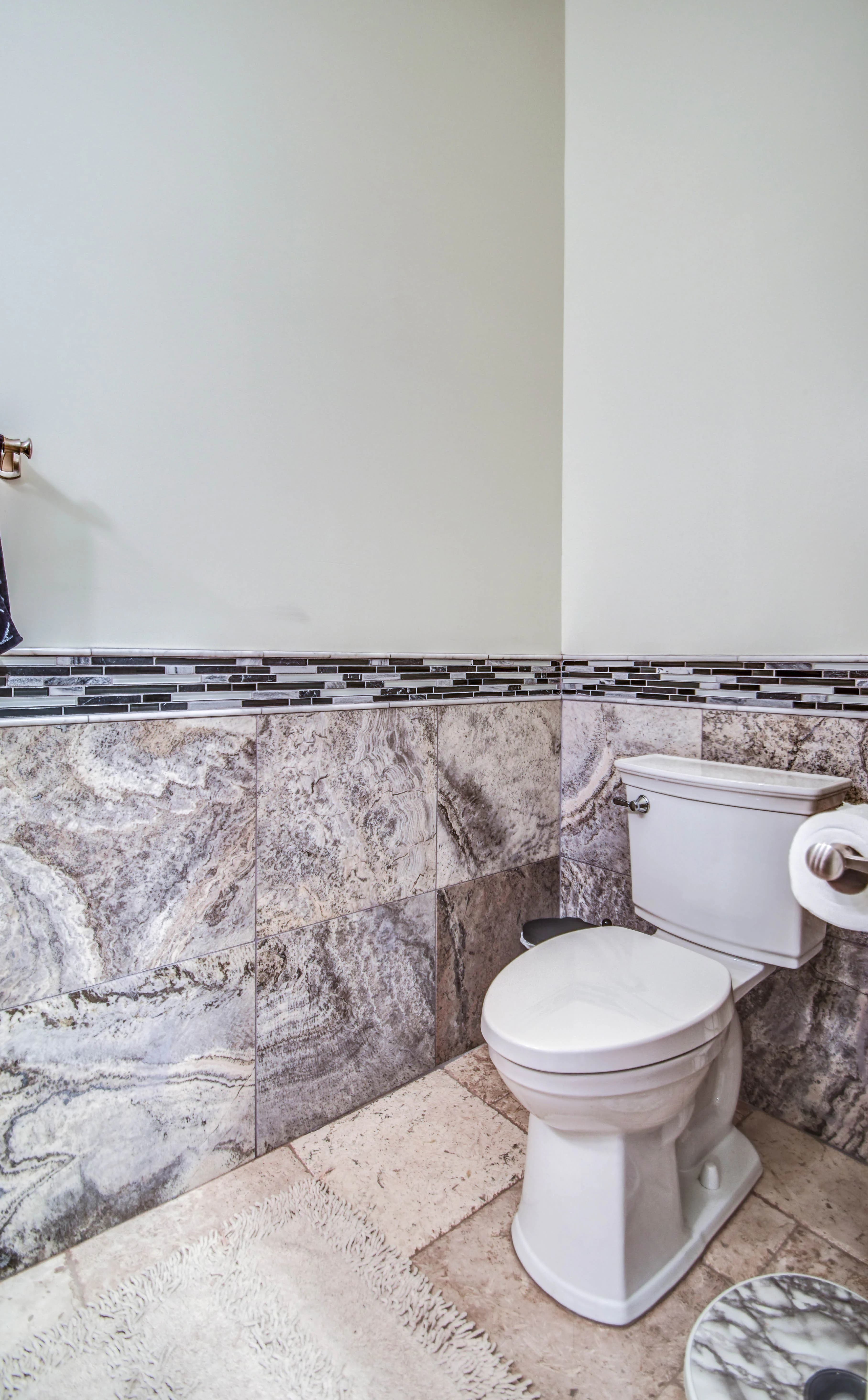 HALF BATH 1, 1.jpg